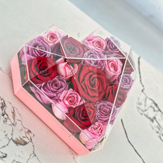 18 Rosas variadas en corazón