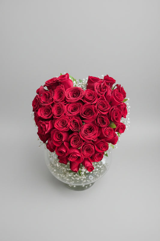 Corazón de 50 rosas